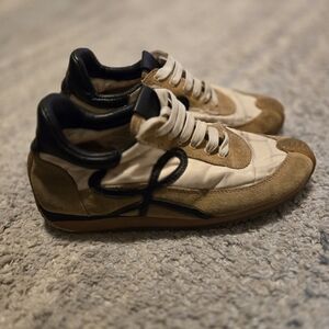 Loewe Flow Runner Sneakers in the tan/black/white colorway Eu 39